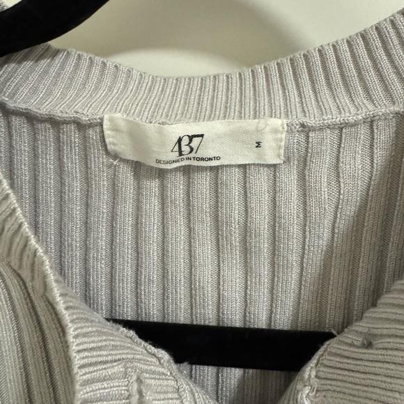 Gray Ribbed Button-Up Cardigan - Picture 2 of 2